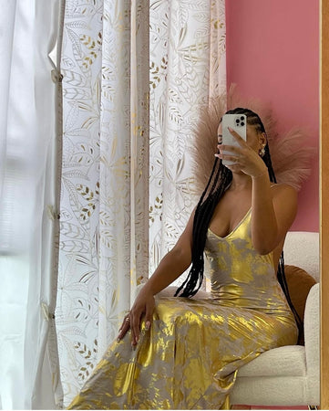 Robe longue imprimée doré